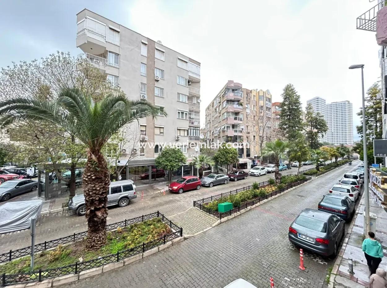 Mezzanine Floor 3 1 Flat For Sale On Mimar Sinan Street Close To Kültür Park