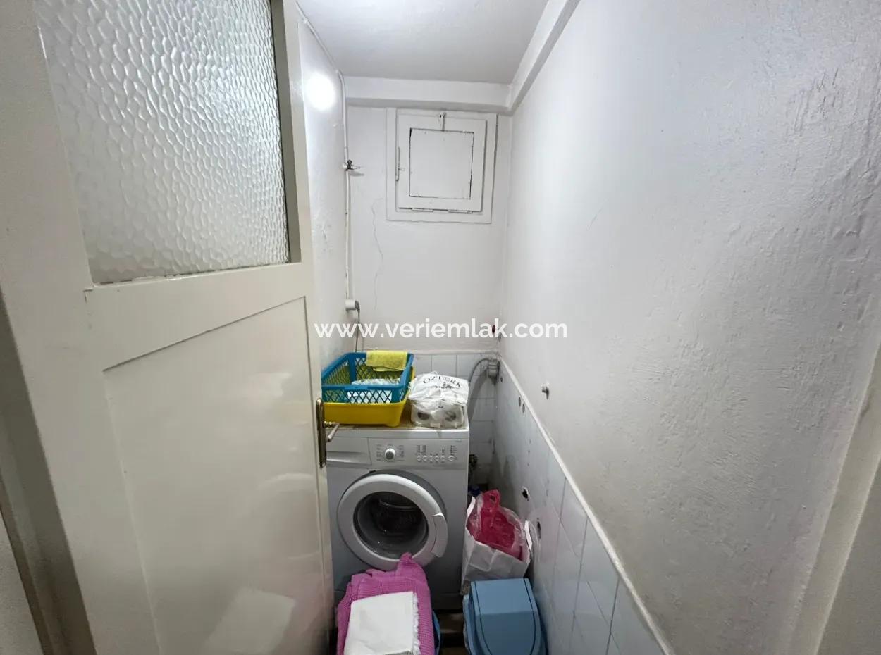 Mezzanine Floor 3 1 Flat For Sale On Mimar Sinan Street Close To Kültür Park