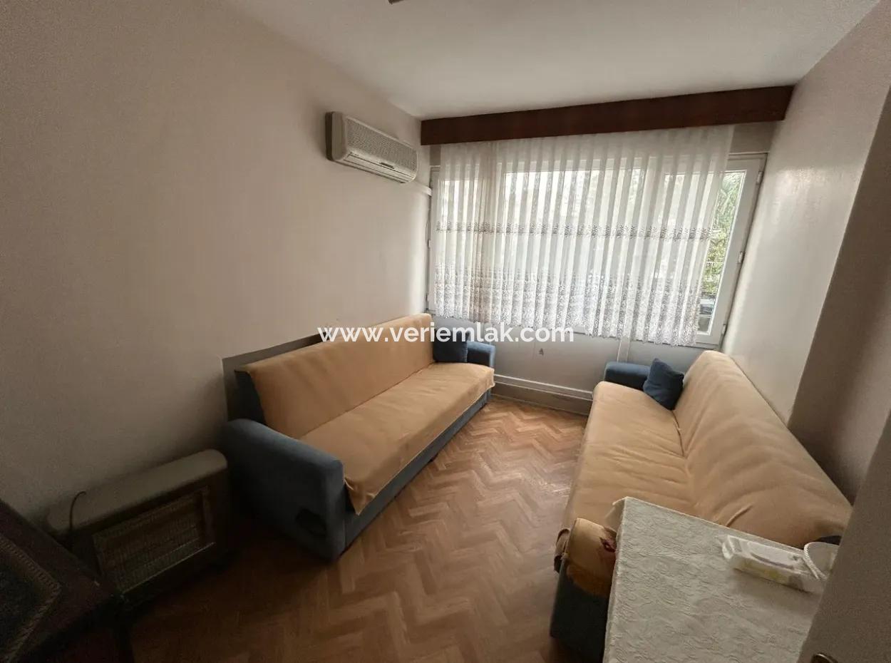 Mezzanine Floor 3 1 Flat For Sale On Mimar Sinan Street Close To Kültür Park