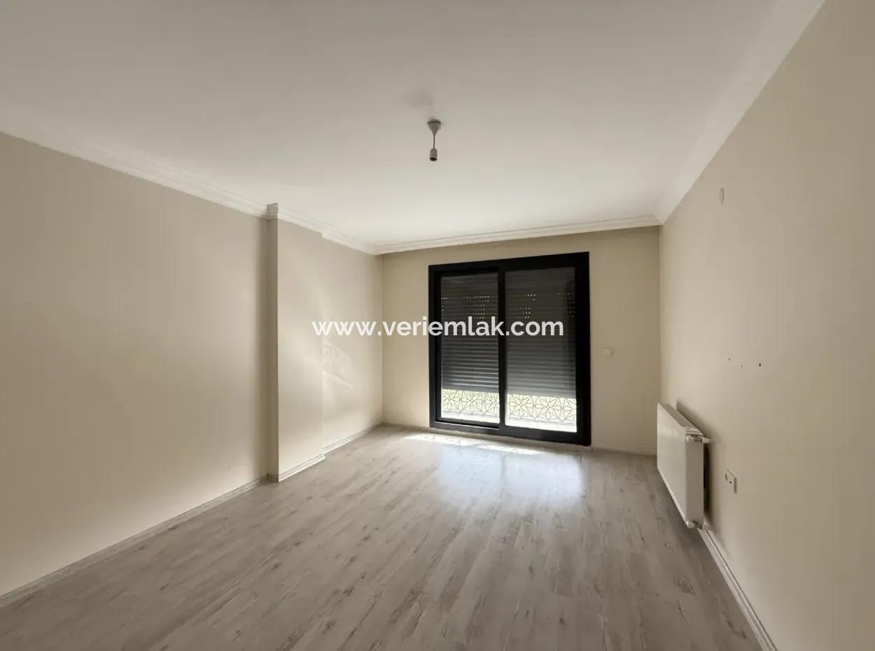 2 1 Flats For Sale In Seferihisar Camiikebir Neighborhood – Gözsüzler Street