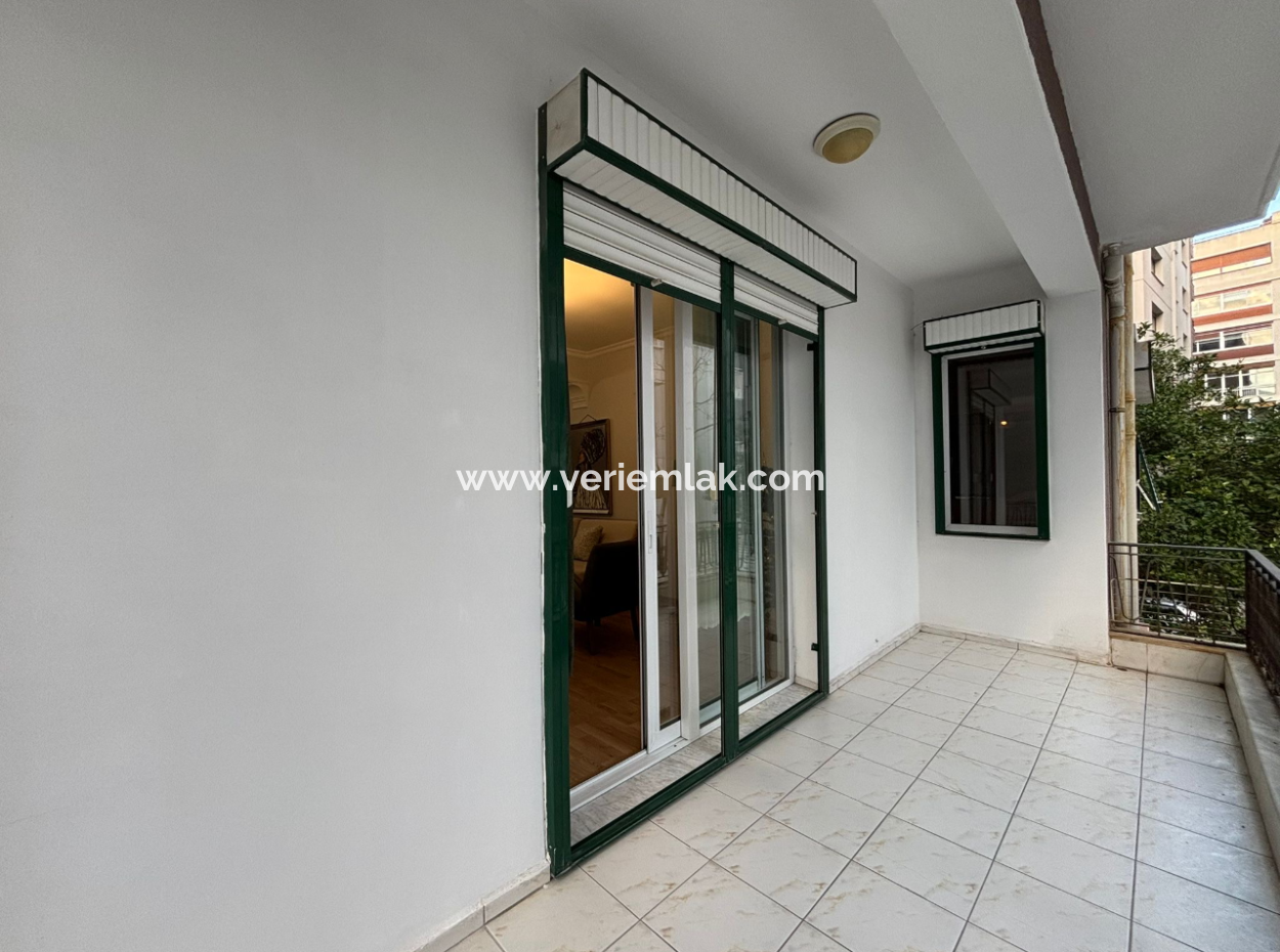 2Nd Floor Combi 3 1 Flat For Rent With Parking Near Alsancak Libas!