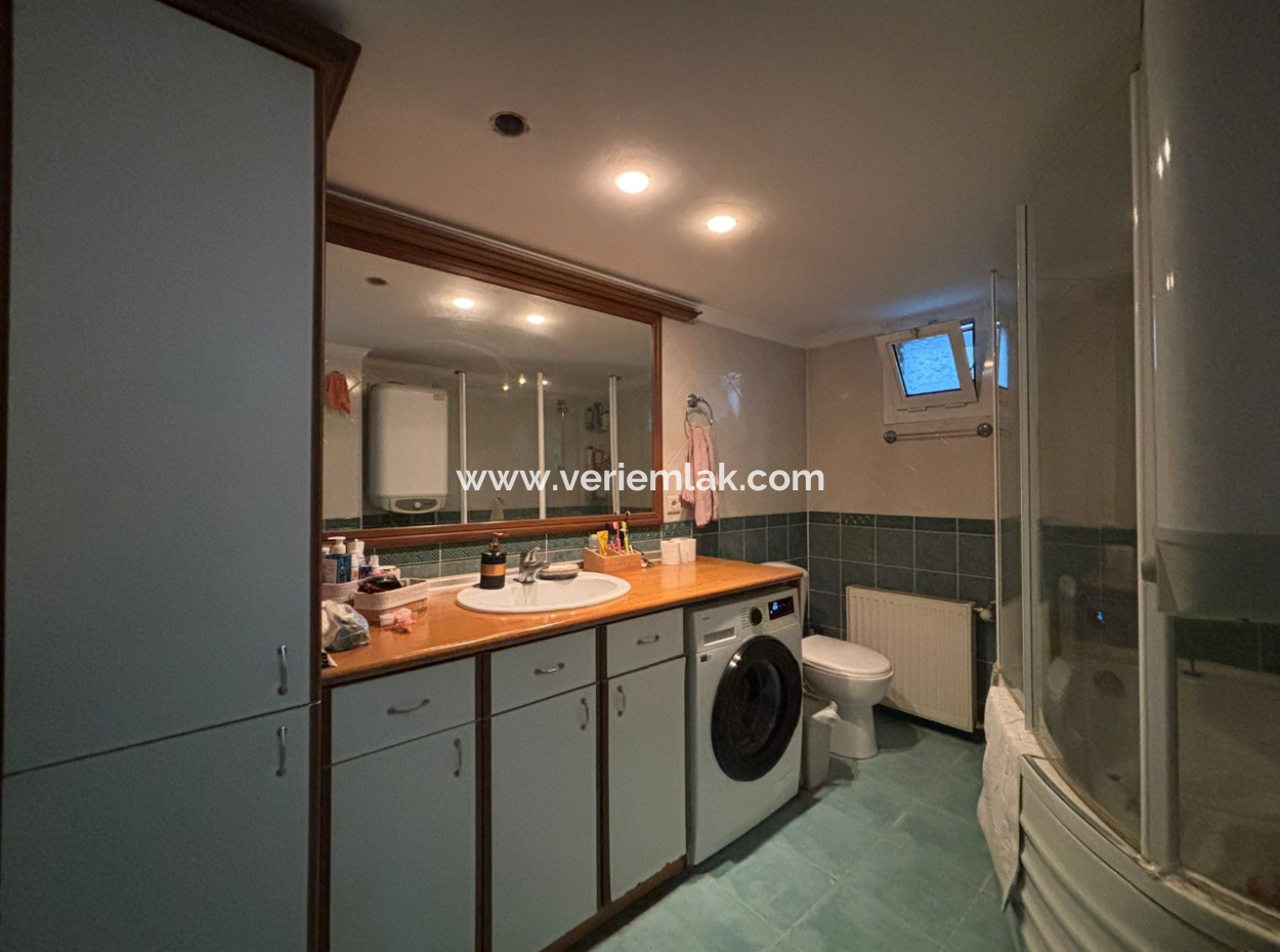 2Nd Floor Combi 3 1 Flat For Rent With Parking Near Alsancak Libas!