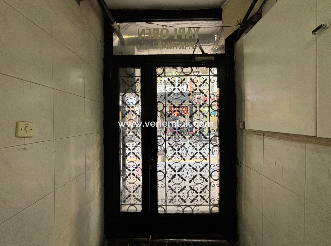 Corner Opposite Alsancak State Hospital 2 1 Workplace For Rent / Office