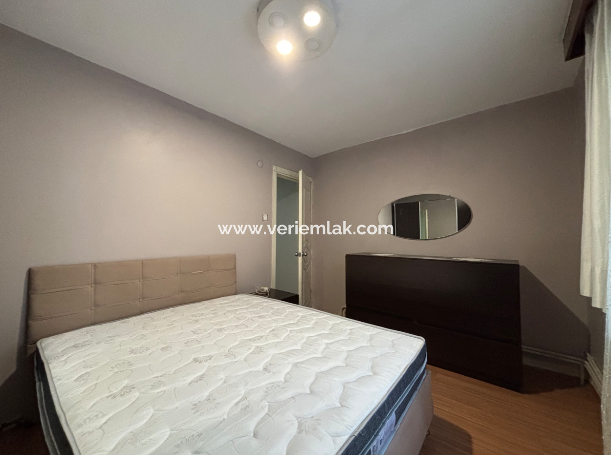 Alsancak Gazi Hospital 3 1 2Nd Floor Combi Boiler Empty Flat For Sale