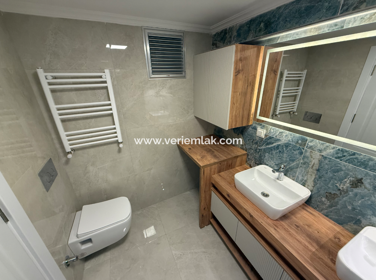 Fully Renovated Mezzanine Floor Opposite Hatay Military Hospital