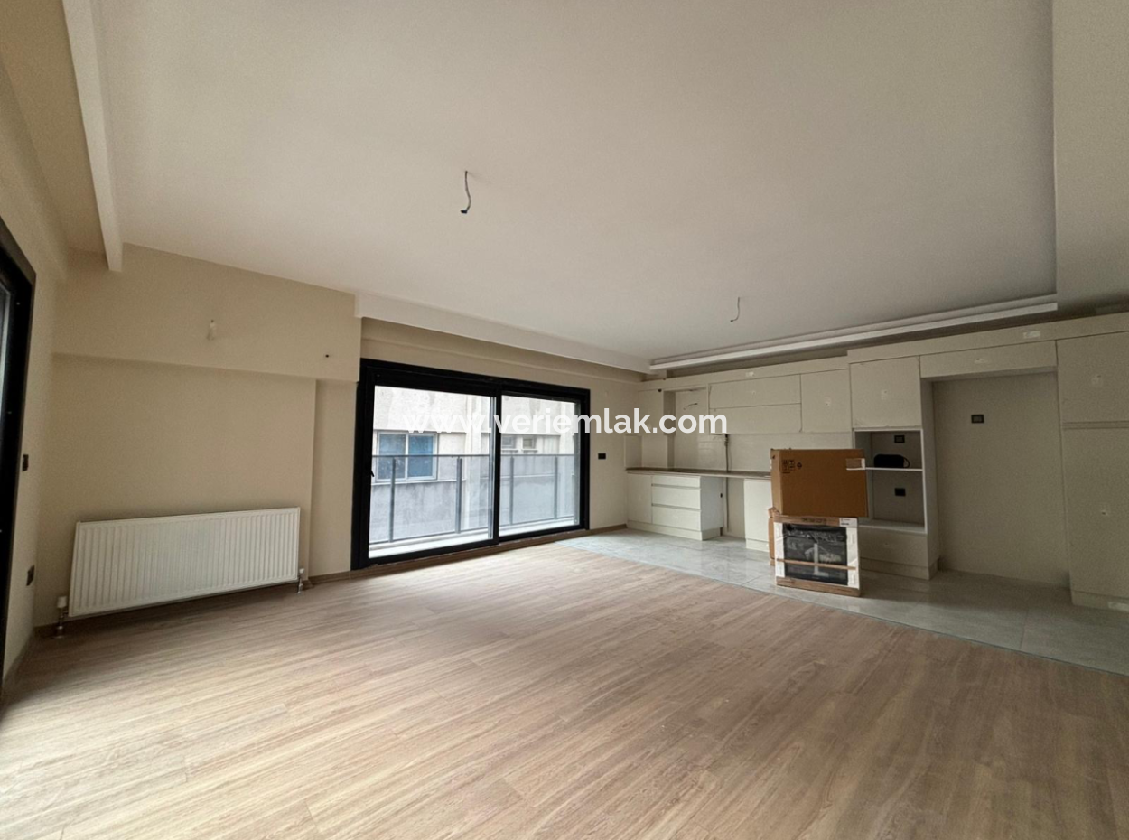 Alssancak Dünya Göz Yakini 3 1 Flat For Rent In New Building With Parking Lot