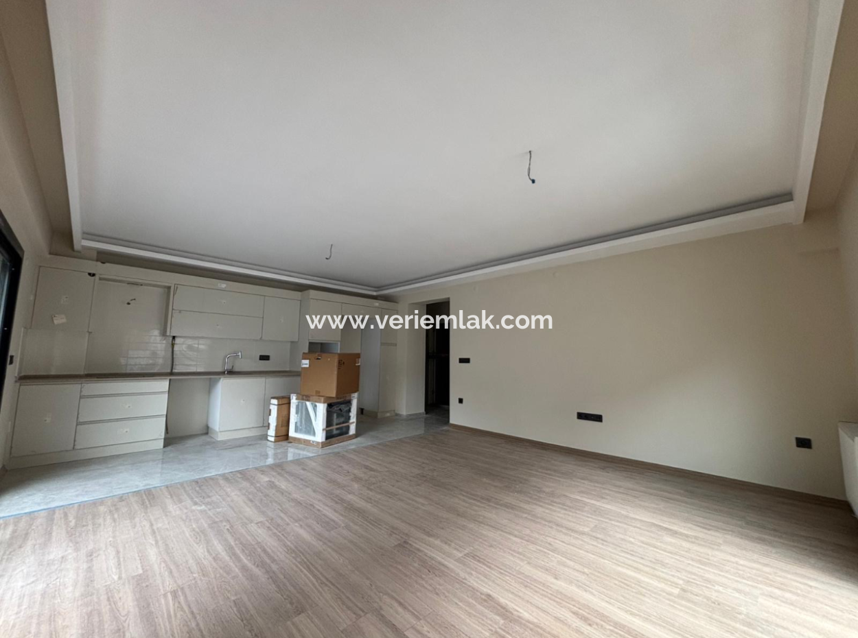 Alssancak Dünya Göz Yakini 3 1 Flat For Rent In New Building With Parking Lot