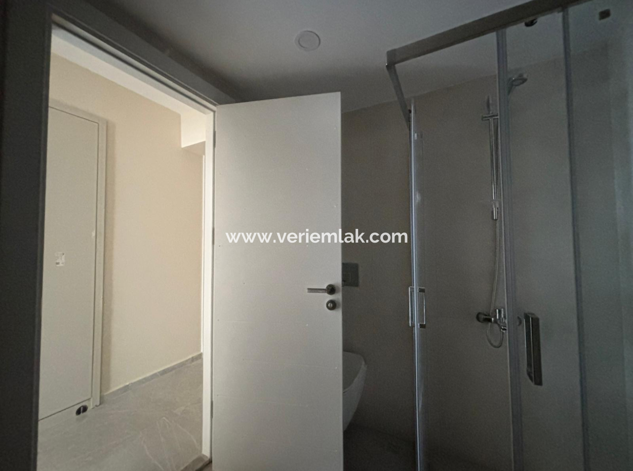 Alssancak Dünya Göz Yakini 3 1 Flat For Rent In New Building With Parking Lot