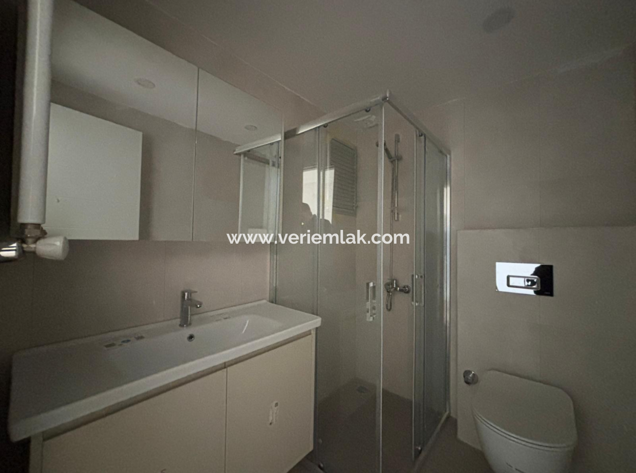 Alssancak Dünya Göz Yakini 3 1 Flat For Rent In New Building With Parking Lot