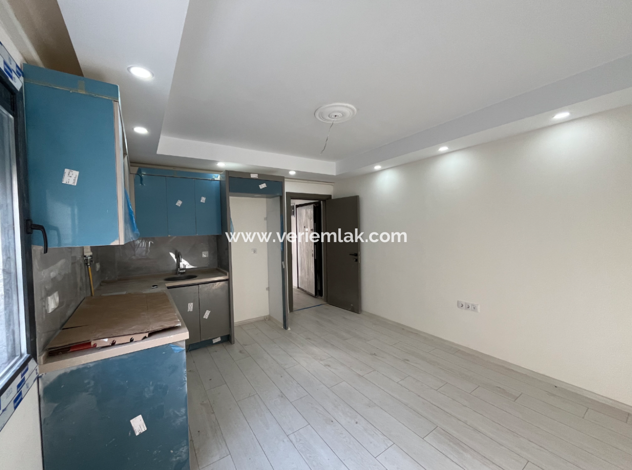 Zero 1 1 Flat For Sale In The City Center In Seferihisar Hıdırlık