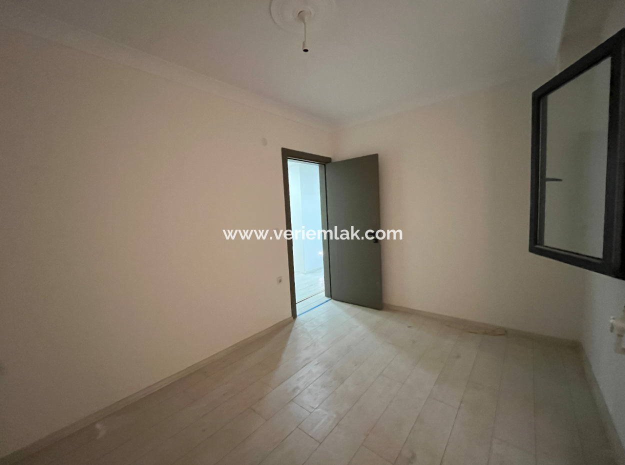 Zero 2 1 Flat For Sale In The City Center In Seferihisar Hıdırlık