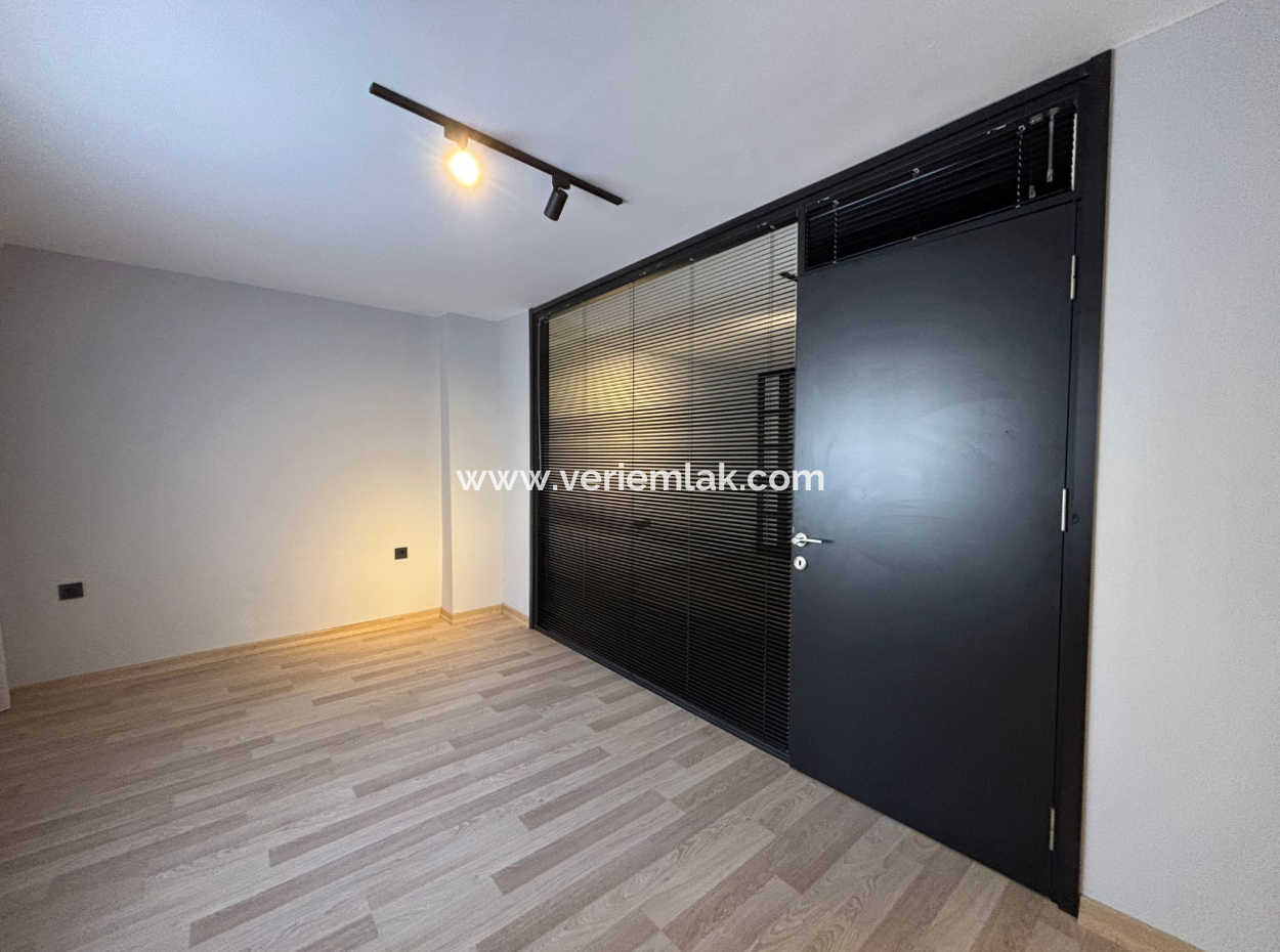 1 1 Free Flat For Sale With Parking Lot In Alsancak Kültür Park Neighborhood!