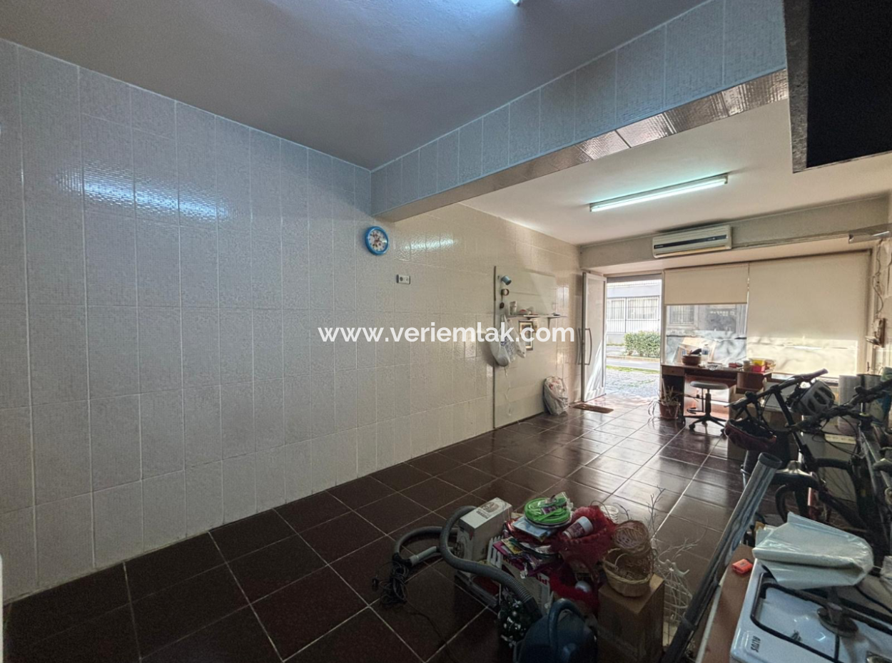 47M2 Shop For Rent With Chimney Wc In Alsancak Kahramanlar