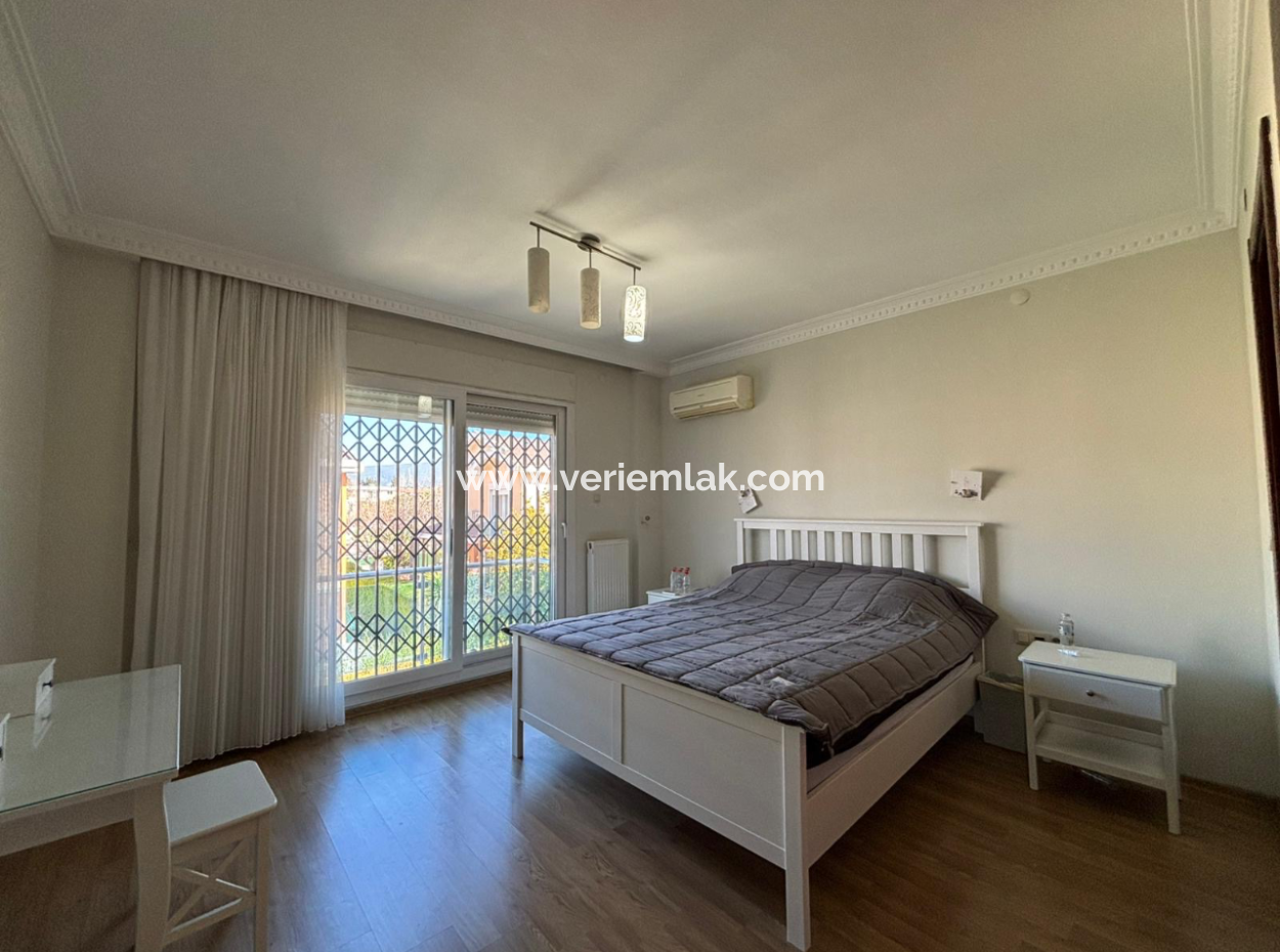 Bornova Forum Bornova Villas Triplex 3 1 200M2 Villa For Rent With Winter Garden