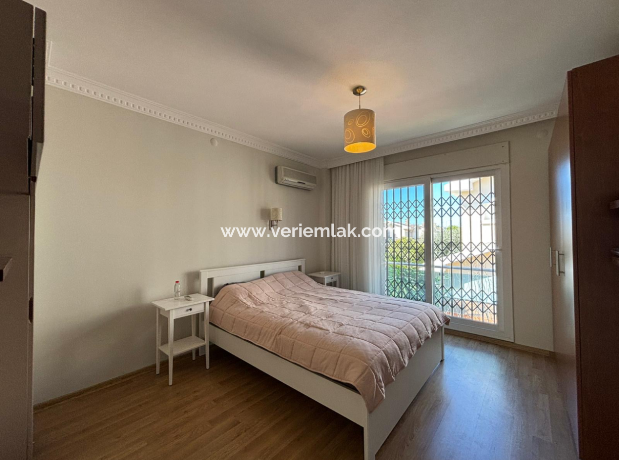 Bornova Forum Bornova Villas Triplex 3 1 200M2 Villa For Rent With Winter Garden