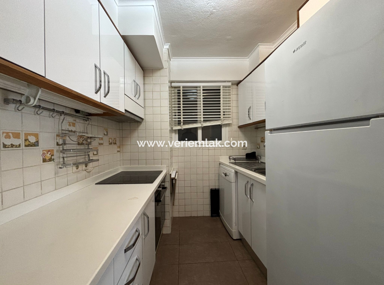 Alsancak Dr.mustafa Enver Cd. 7Th Floor 3 1 Well-Kept Flat For Rent