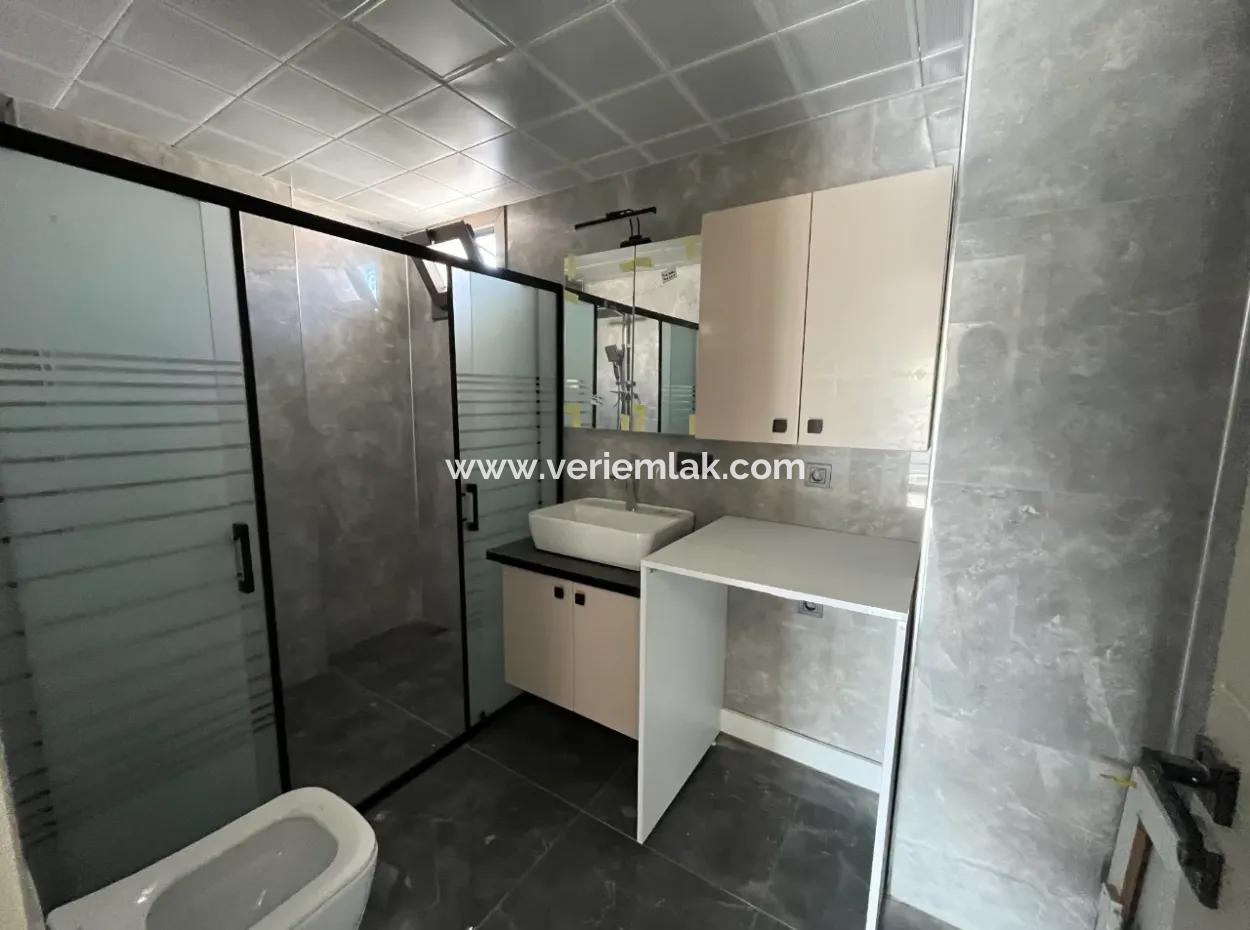 Ultra Luxury Detached Villa In A Beach Site In Akarca