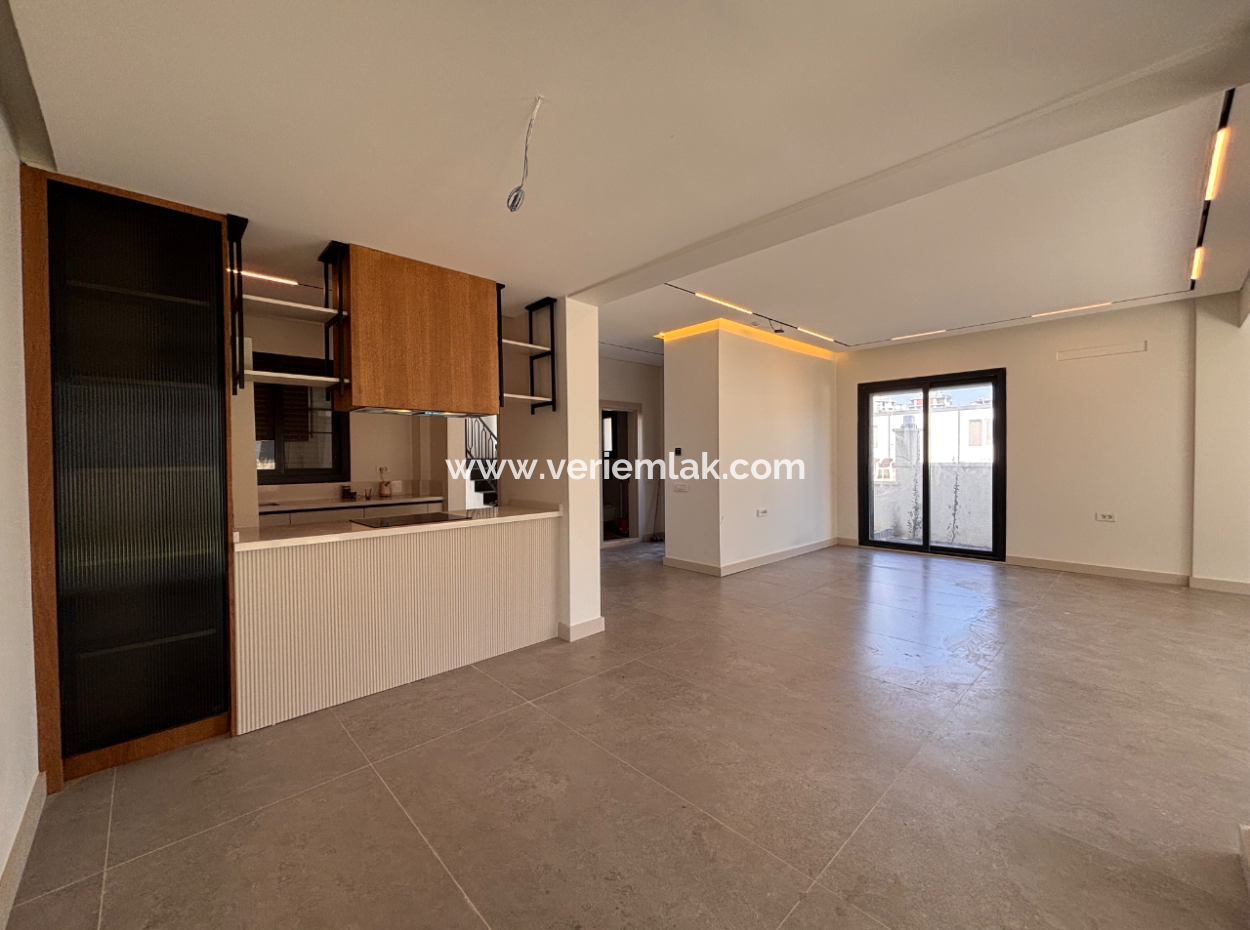 3 1 Villas For Sale In Seferihisar Tepecik Mah Boutique Site