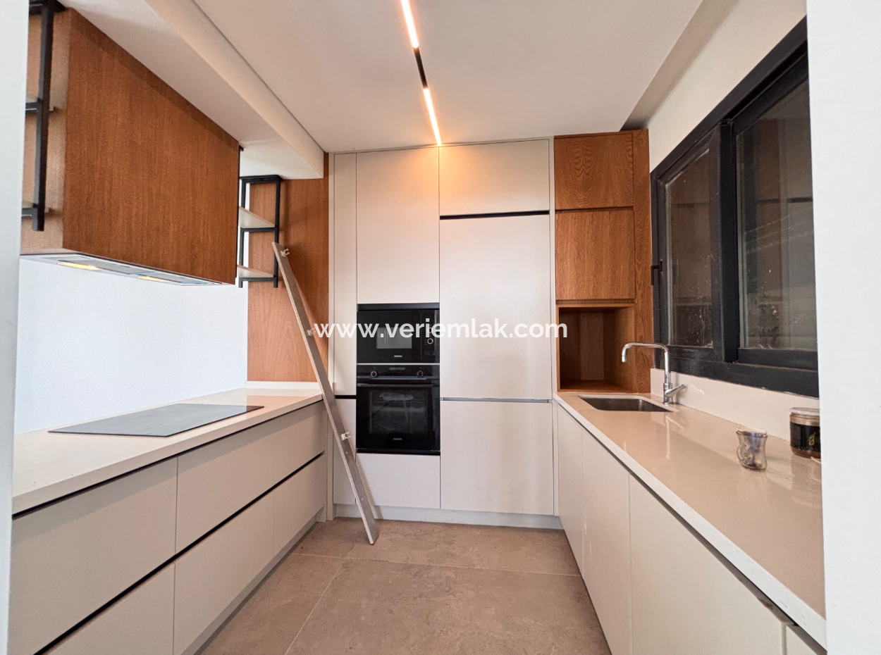 3 1 Villas For Sale In Seferihisar Tepecik Mah Boutique Site