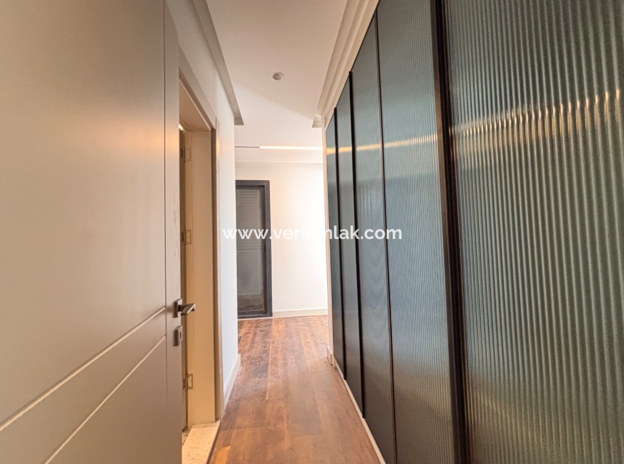 3 1 Villas For Sale In Seferihisar Tepecik Mah Boutique Site