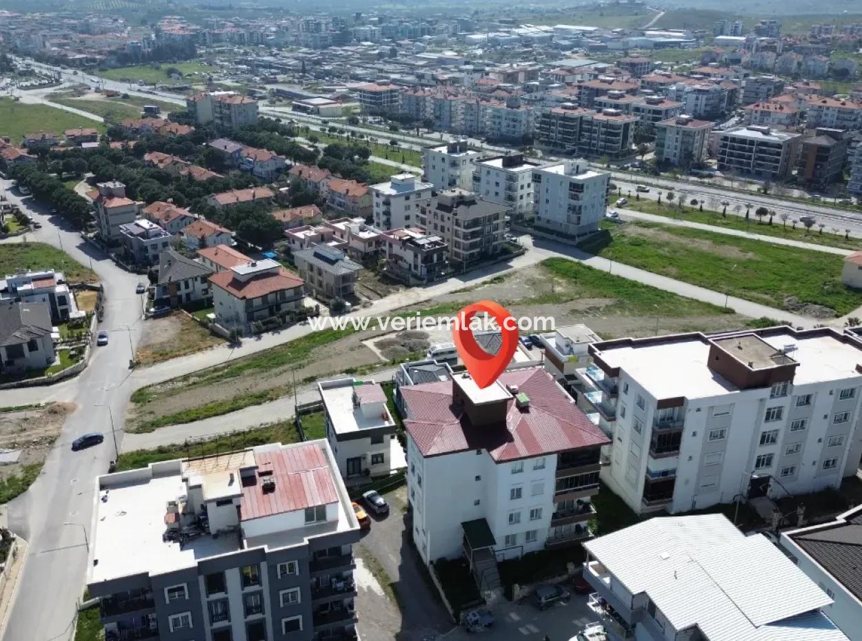 Spacious 1 1 Flat For Rent In Seferihisar Çolakibrahimbey Neighborhood