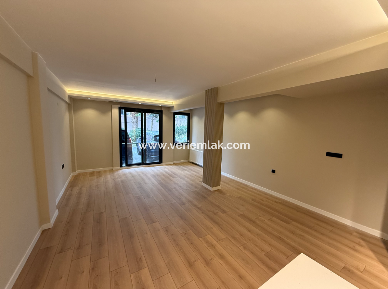 Full Renovation With En-Suite Bathroom Garden Near American College