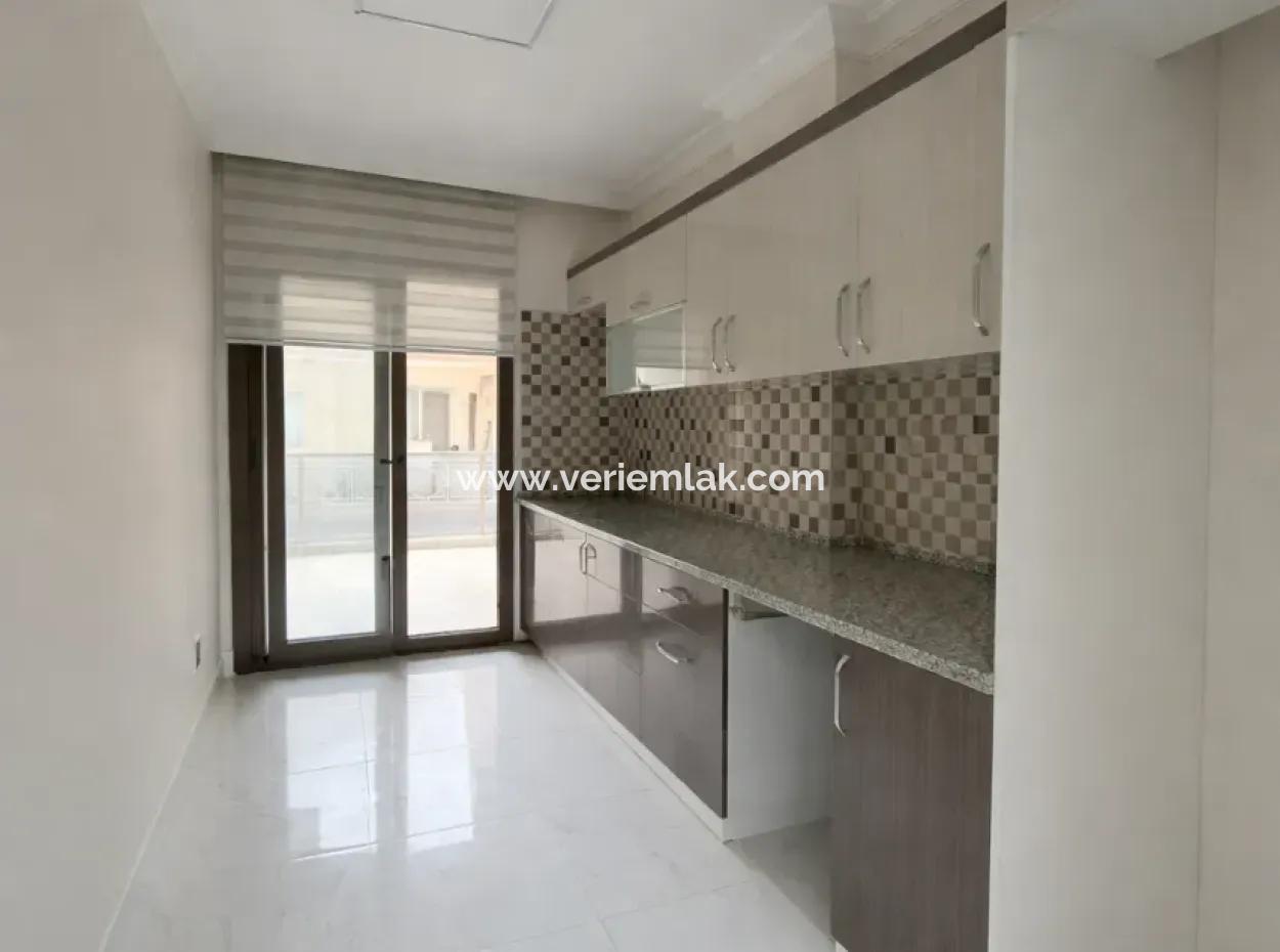 2 1 Flats For Sale In A Centrally Located, Young Building In Seferihisar Pazaryeri