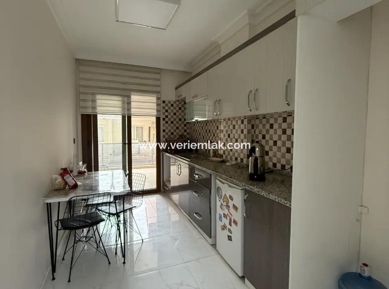 2 1 Flats For Sale In A Centrally Located, Young Building In Seferihisar Pazaryeri