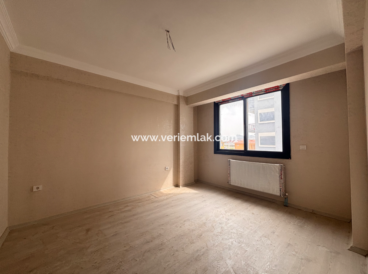 3 1 Flats For Sale With Indoor Kitchen In A Site With A Pool