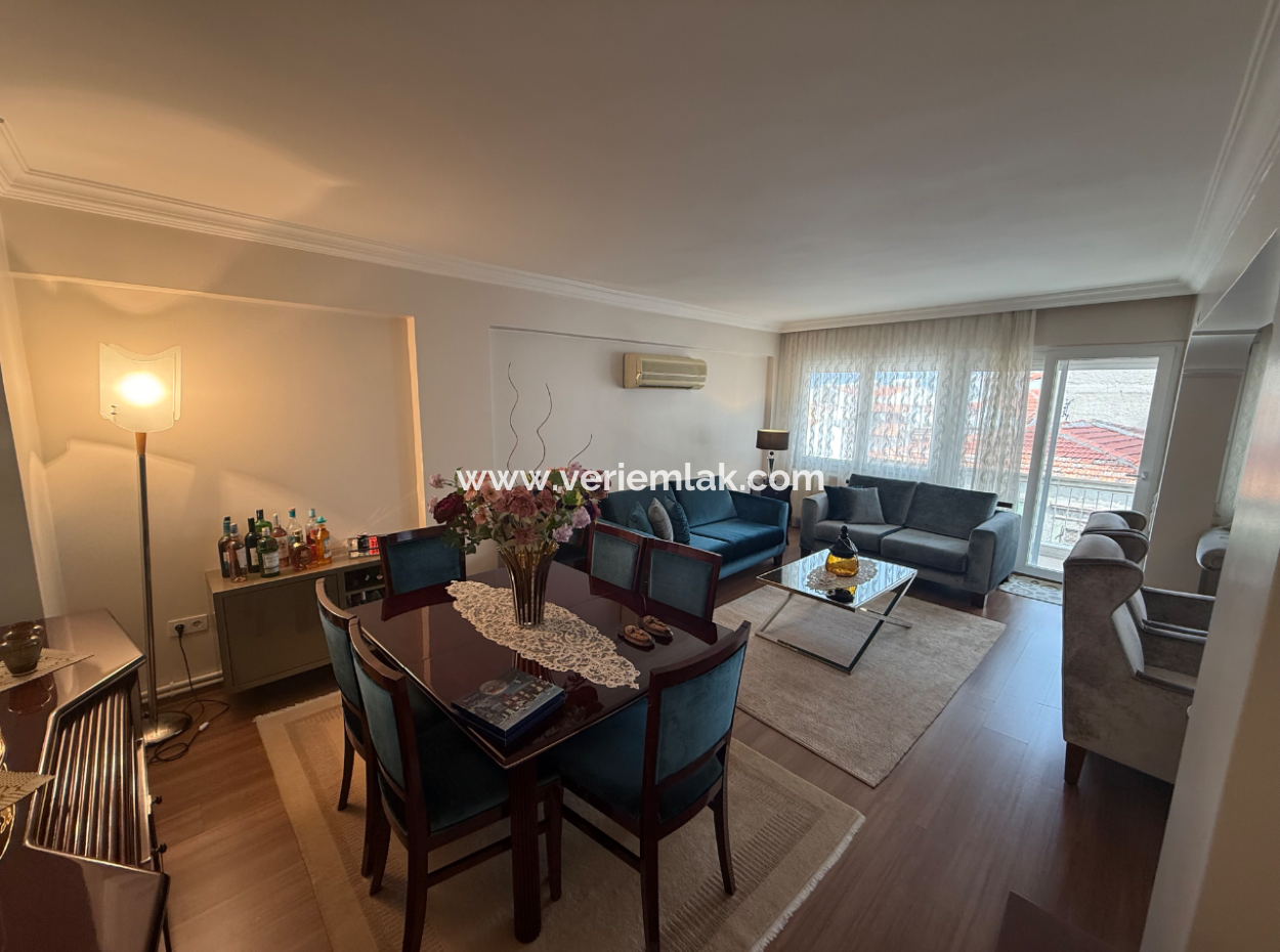 Fireplace Mezzanine Flat With Parking Lot Close To The Street In Küçükyali