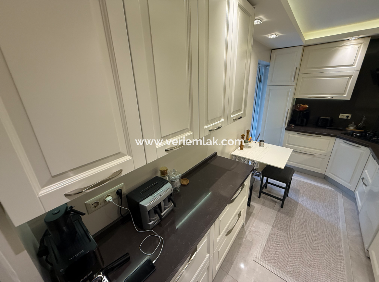 Fireplace Mezzanine Flat With Parking Lot Close To The Street In Küçükyali