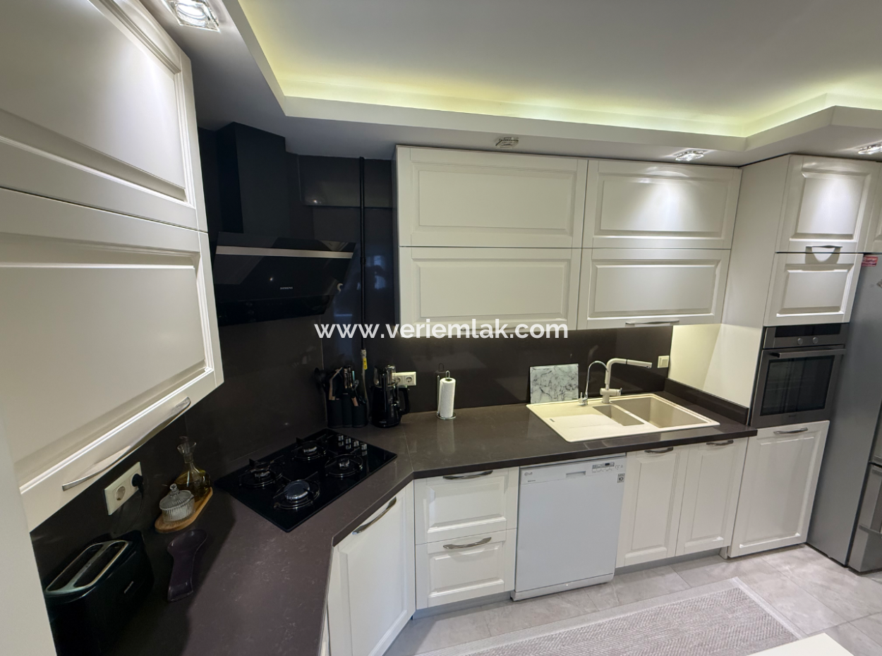 Fireplace Mezzanine Flat With Parking Lot Close To The Street In Küçükyali