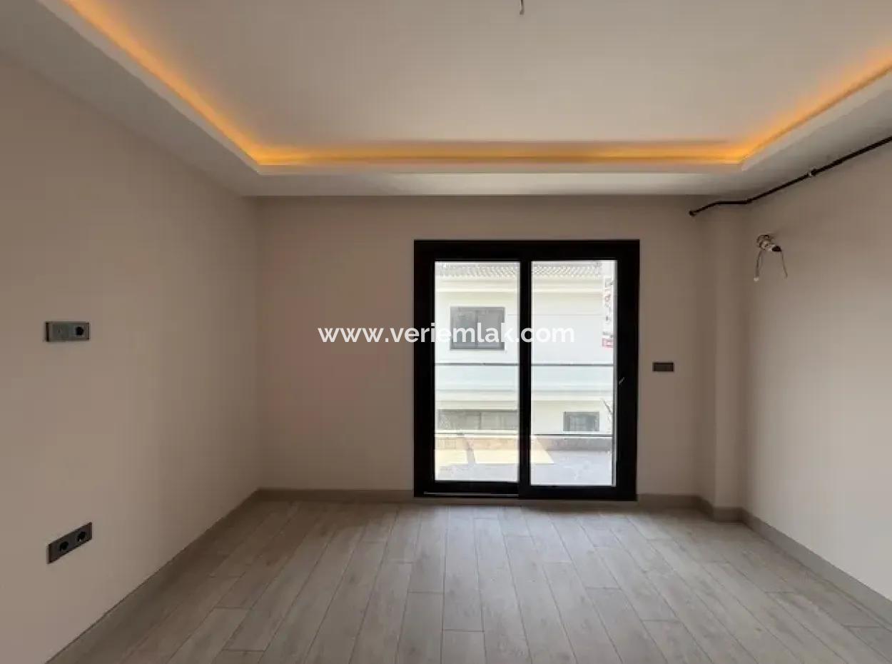 Ultra Luxury 2 1 Apartment For Sale In Seferihisar Camikebir Neighborhood