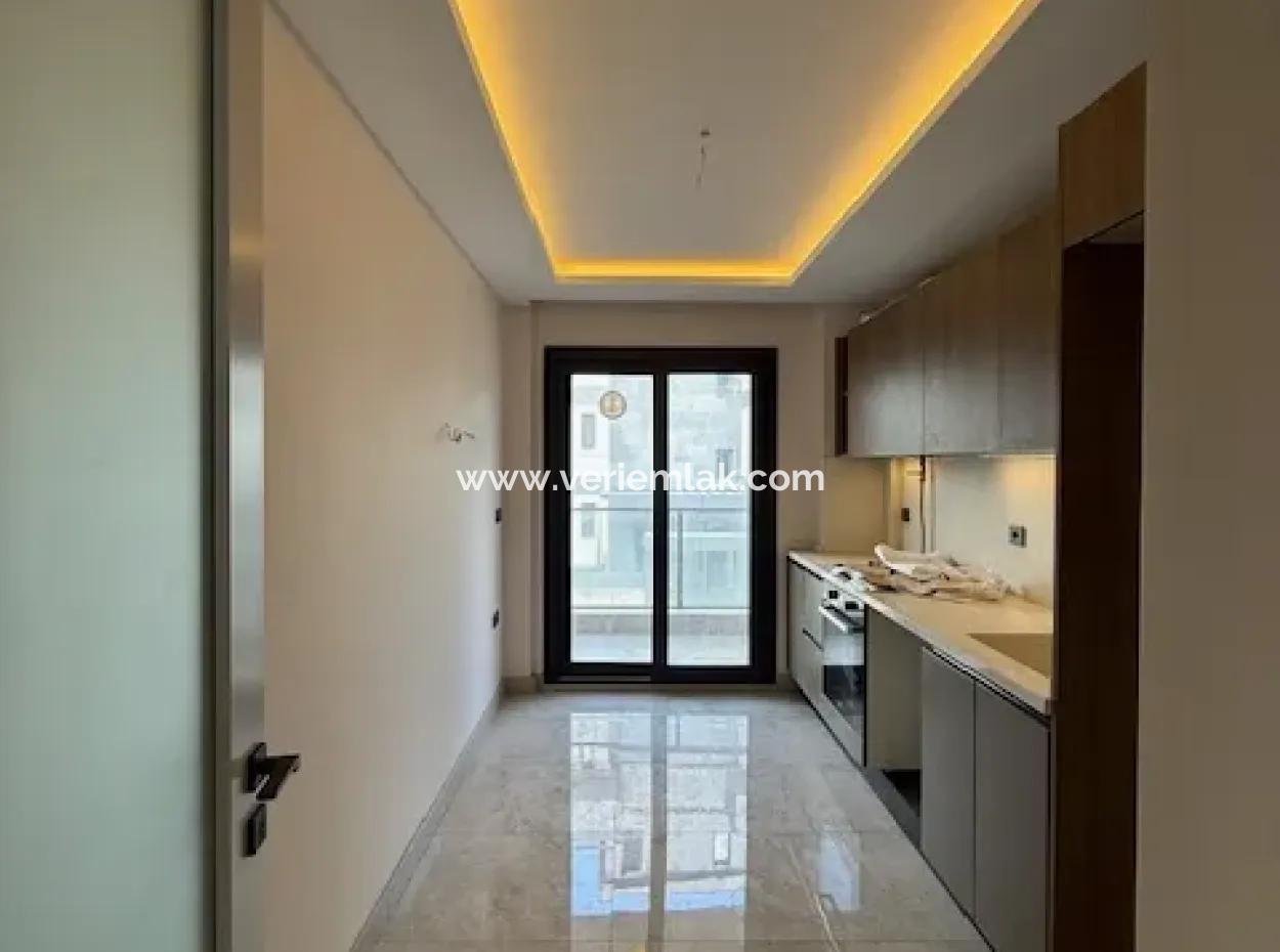 Ultra Luxury 2 1 Apartment For Sale In Seferihisar Camikebir Neighborhood