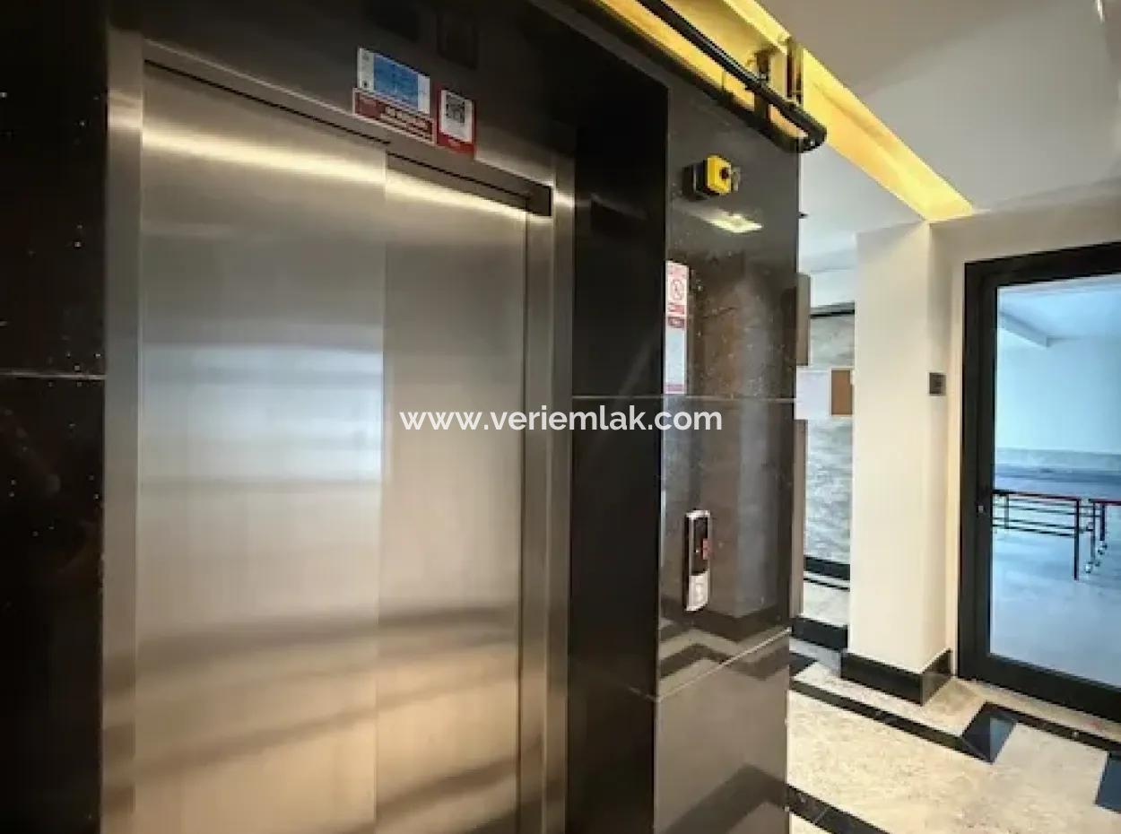 Ultra Luxury 2 1 Apartment For Sale In Seferihisar Camikebir Neighborhood