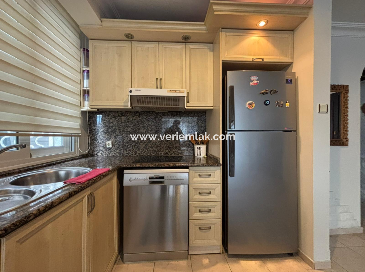 Ground Up To Alsancak Parking Lot Libas 2 1 Furnished Flat For Sale!