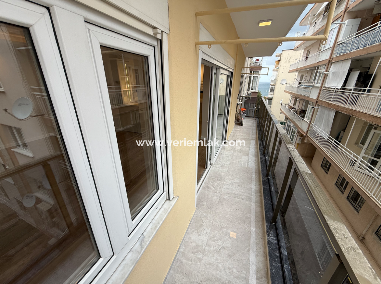 Fully Renovated Mezzanine Corner In Göztepe Susuz Dede