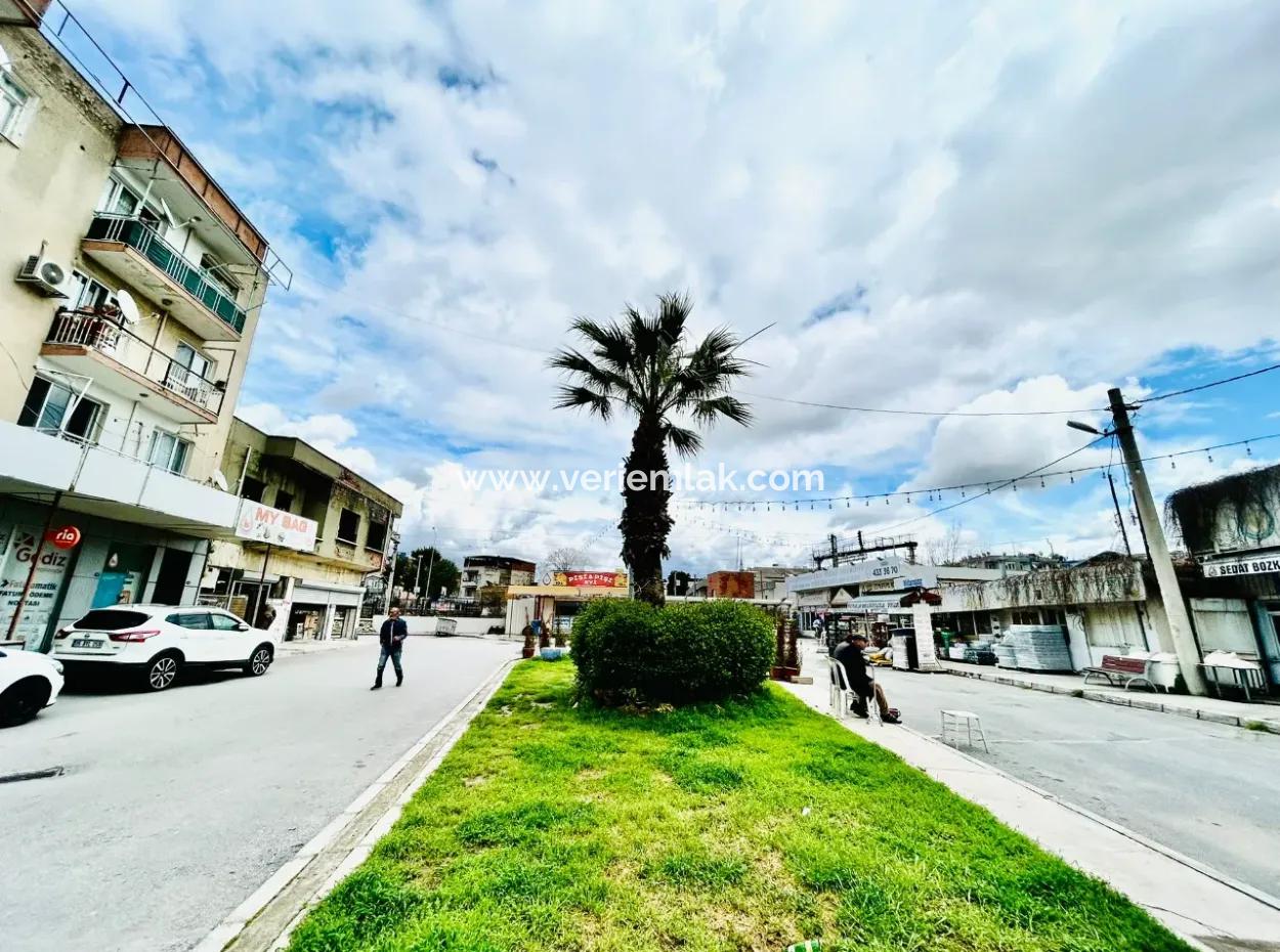 Well-Kept Flat For Rent Near Kemer İzban In Yeni Doğan Neighborhood