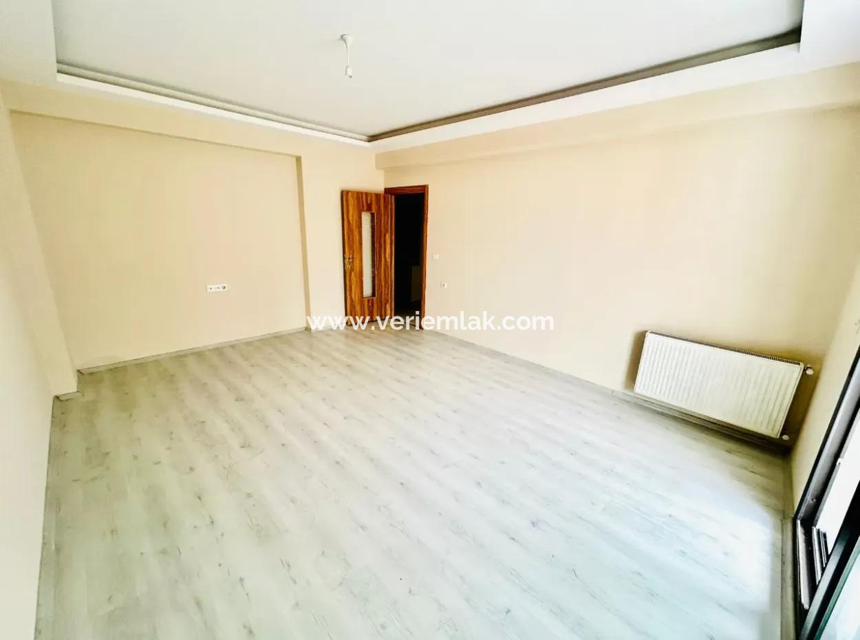 Well-Kept Flat For Rent Near Kemer İzban In Yeni Doğan Neighborhood