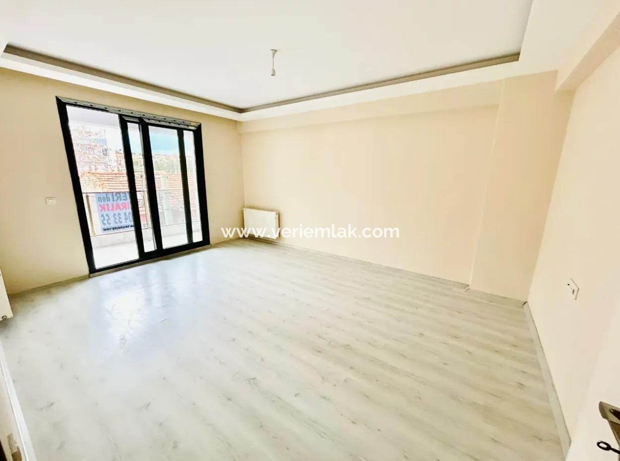 Well-Kept Flat For Rent Near Kemer İzban In Yeni Doğan Neighborhood