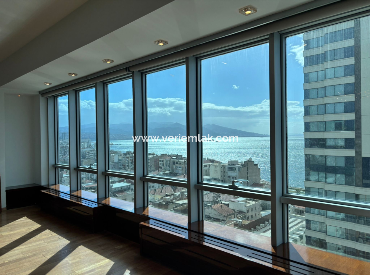 Alsancak Punta Residence 4 1 260M2 Flat For Rent With Sea View!