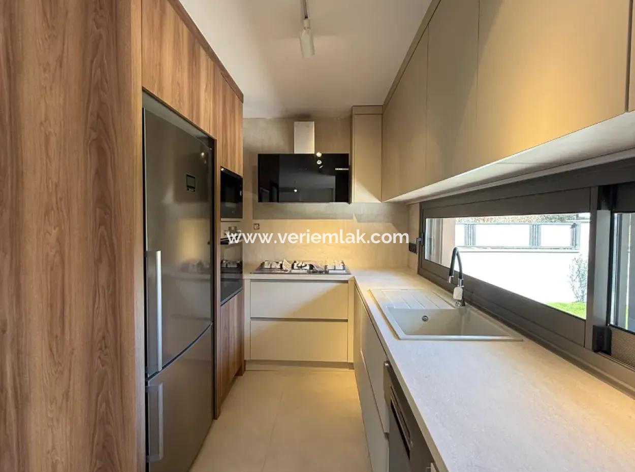 Upper Segment Ultra Luxury Detached Villa Within Walking Distance To The Sea In Seferihisar Akarca