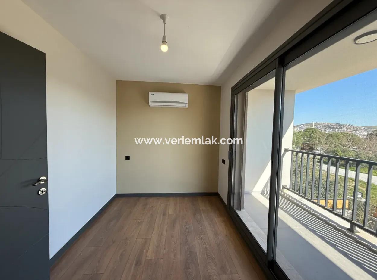 Upper Segment Ultra Luxury Detached Villa Within Walking Distance To The Sea In Seferihisar Akarca