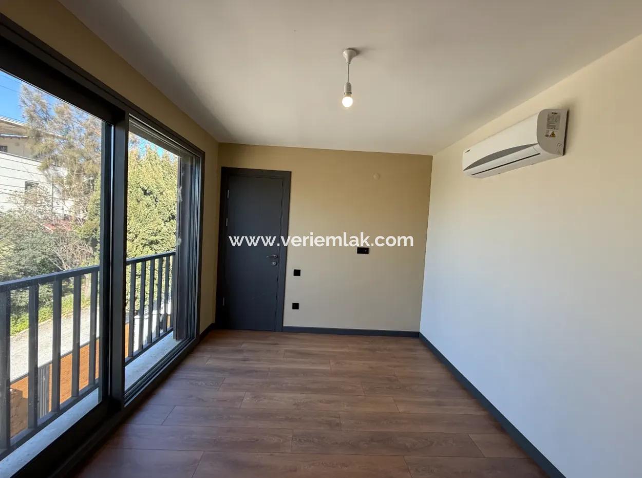 Upper Segment Ultra Luxury Detached Villa Within Walking Distance To The Sea In Seferihisar Akarca