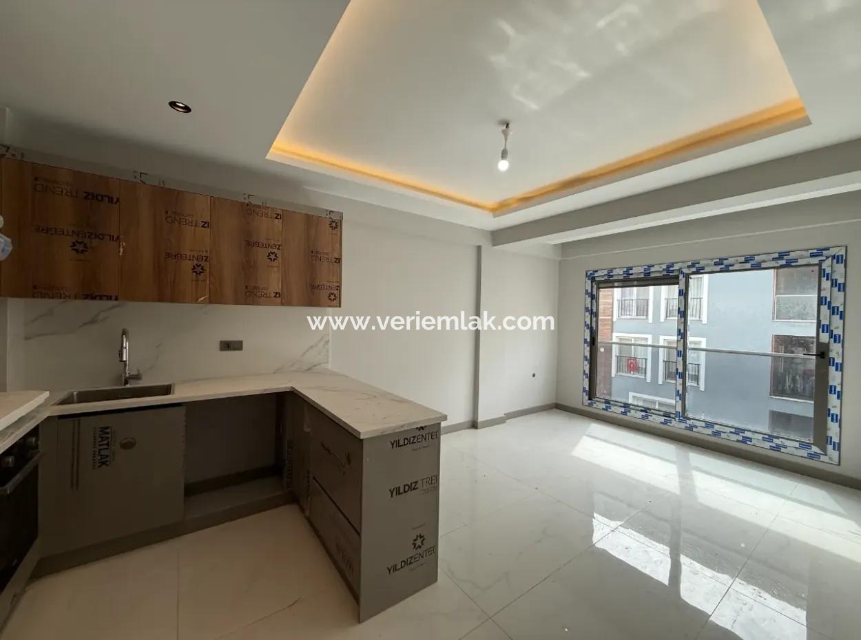 New 1 1 Flat For Rent In The Center Of Seferihisar