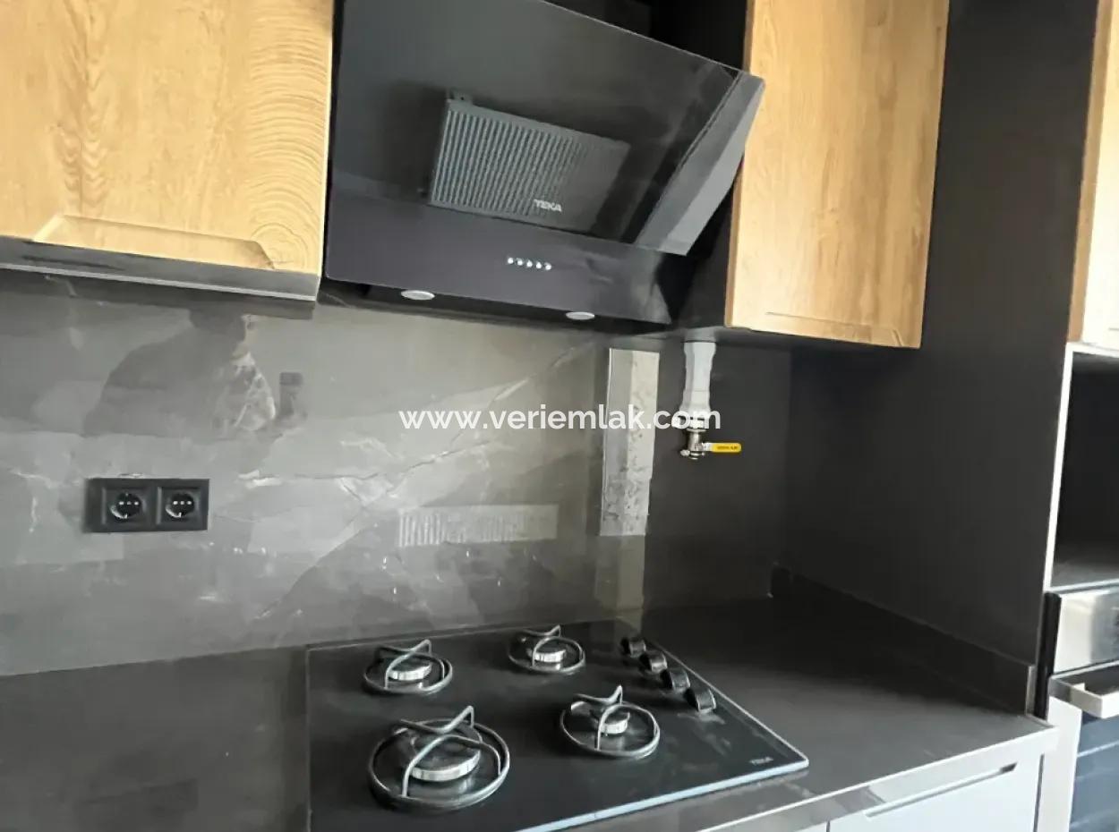 Spacious 3 1 Flat For Rent Near The Center In Seferihsar