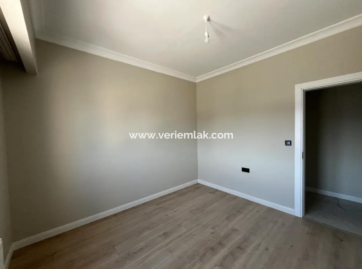 Spacious 3 1 Flat For Rent Near The Center In Seferihsar