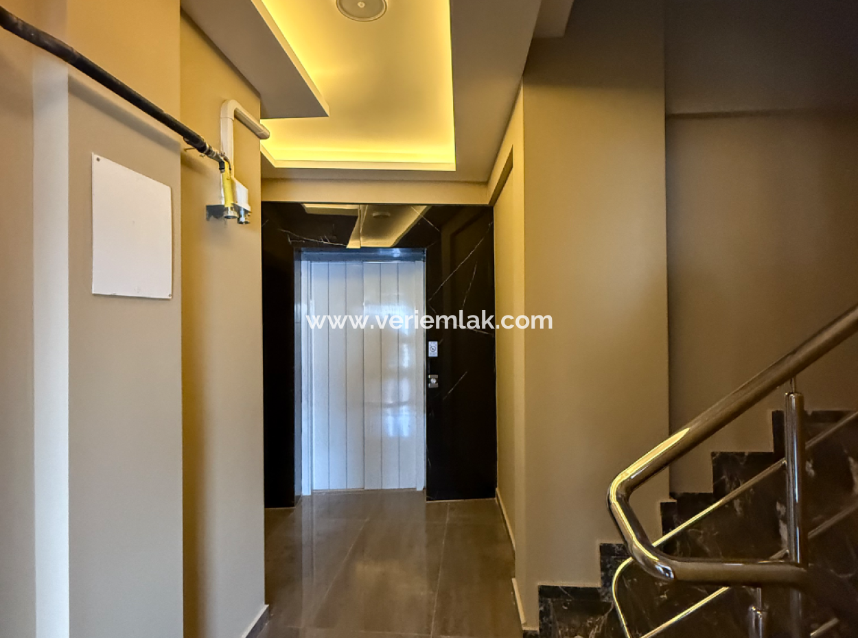 Modern 2 1 Apartment For Sale In Seferihisar City Center