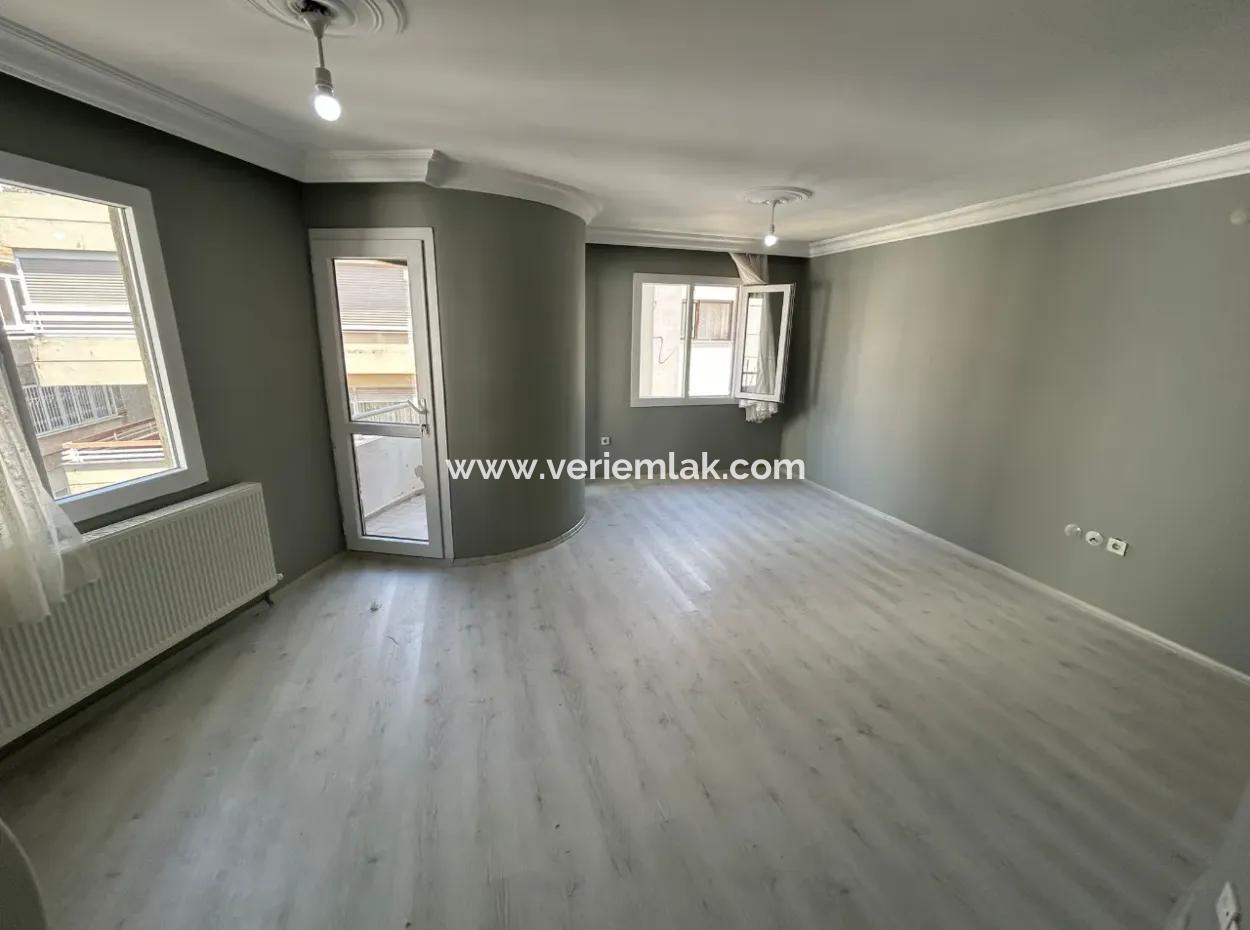 3 1 Flat For Rent Near Talatpaşa Boulevard Vakifbank