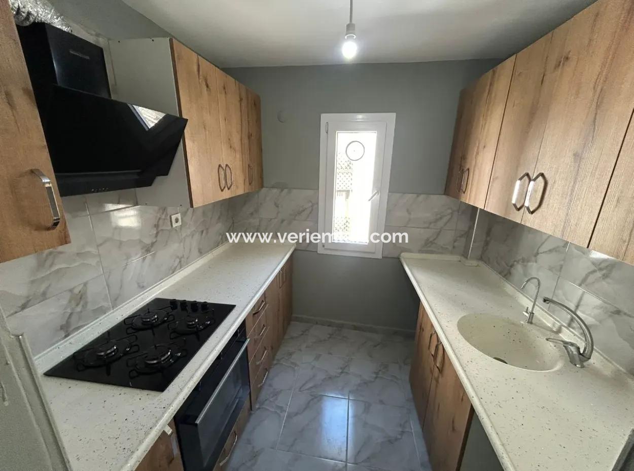 3 1 Flat For Rent Near Talatpaşa Boulevard Vakifbank